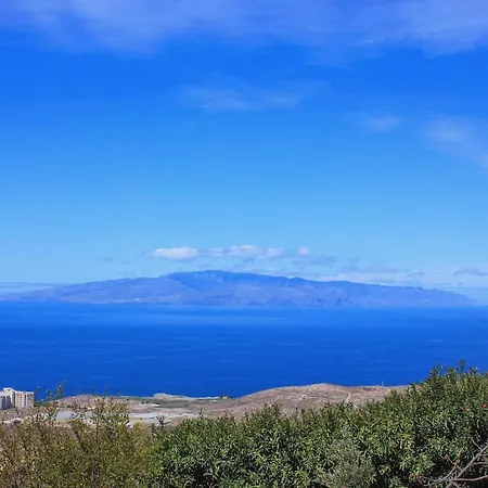 Historic 1000 M2 Estate , Heated Pool , Sea View *