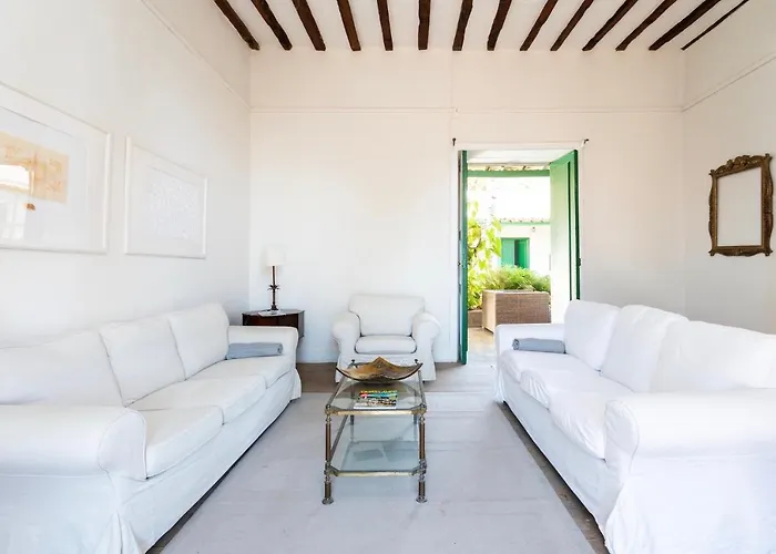 Detached With Garden, Heated And Private Pool, Sea View, Parking Free فيلة *