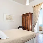 Historic 1000 M2 Estate , Heated Pool , Sea View Villa