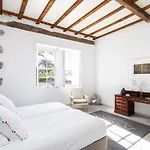 Вилла Historic 1000 M2 Estate , Heated Pool , Sea View Тихоко-де-Абахо