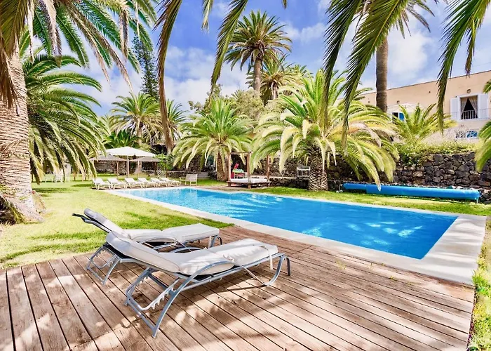 Villa Historic 1000 M2 Estate , Heated Pool , Sea View Tijoco de Abajo