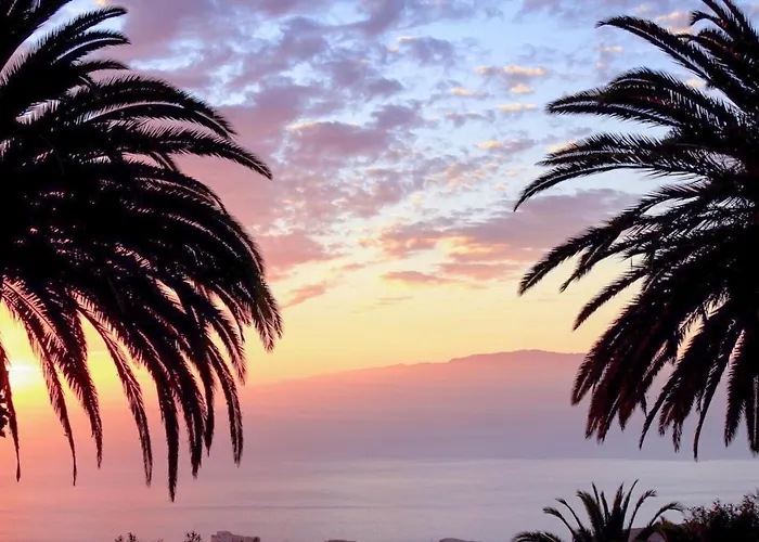 Villa Historic 1000 M2 Estate , Heated Pool , Sea View *