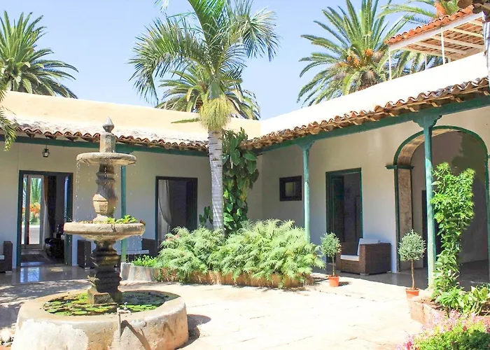Villa Historic 1000 M2 Estate , Heated Pool , Sea View Tijoco de Abajo