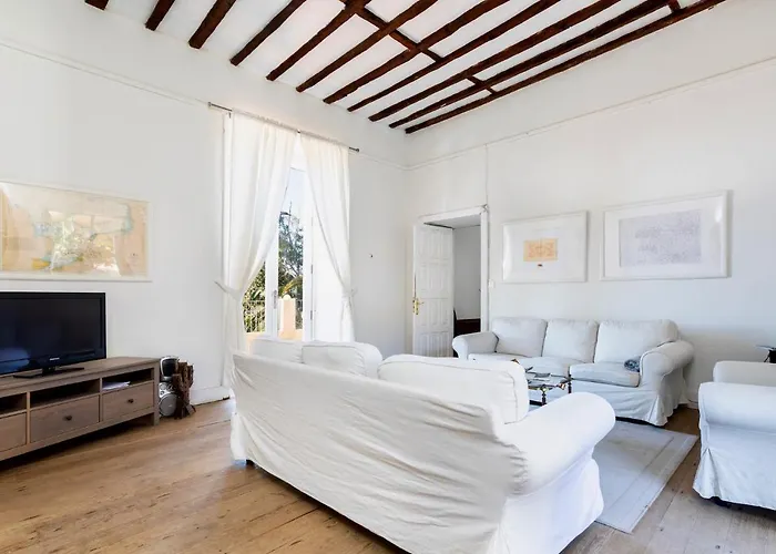 Historic 1000 M2 Estate , Heated Pool , Sea View Villa Tijoco de Abajo