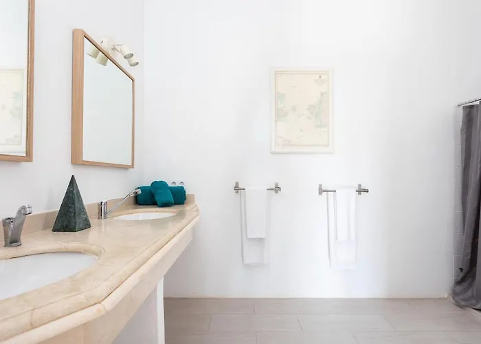 Villa Historic 1000 M2 Estate , Heated Pool , Sea View *